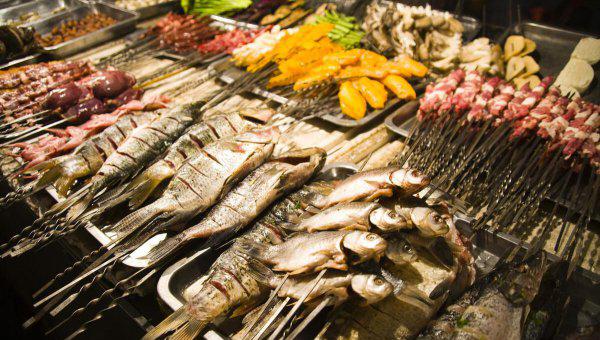 新疆晚上8点北京是几点时间