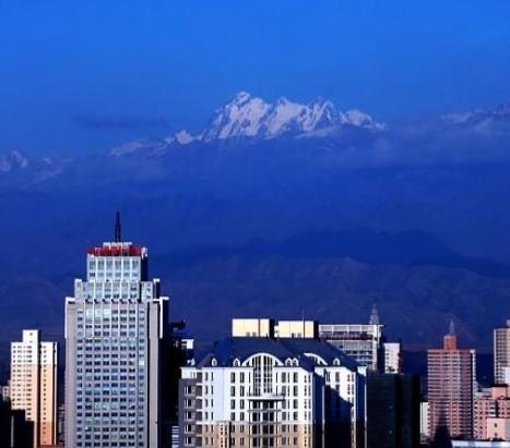 博格达峰海拔多少米