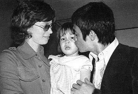 李香凝个人资料简介