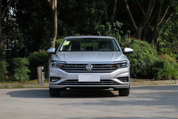 速腾和朗逸哪个车比较好