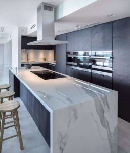 岩板和石英石做台面哪个好 厨房台面应该怎么选择材料