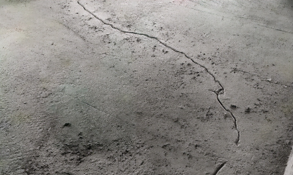 楼板裂缝怎么修补