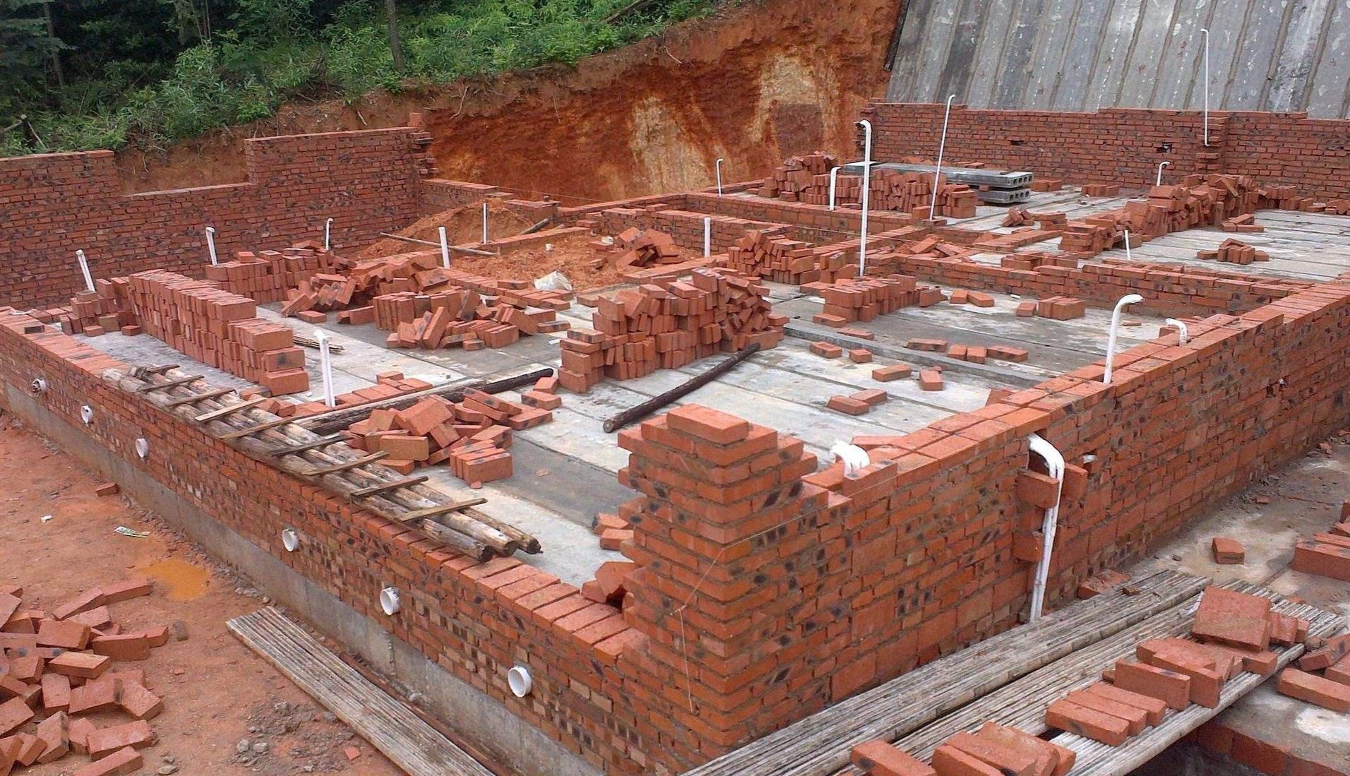 古代坐北朝南什么意思