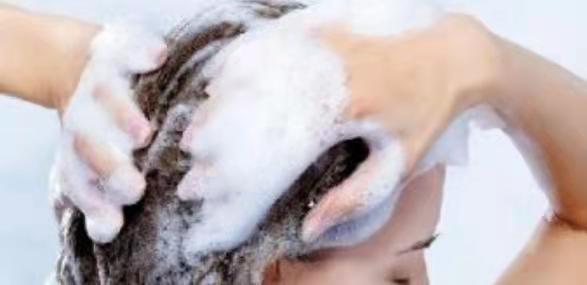 白醋洗头发的正确方法和用量