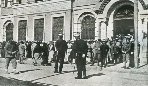 1916年发生的历史事件