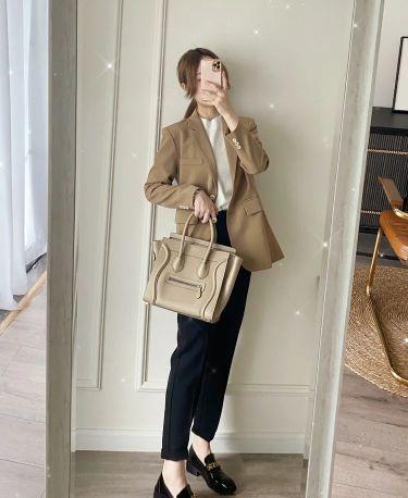 驼色显白还是显黑呢