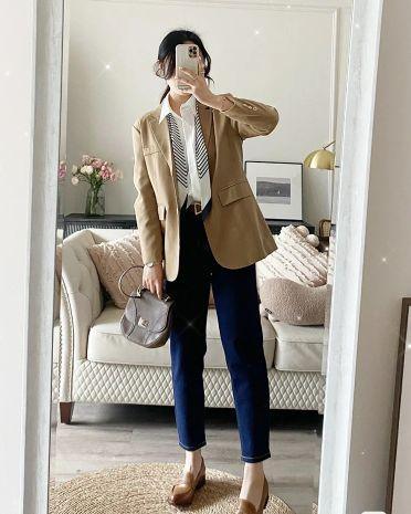 驼色显白还是显黑呢