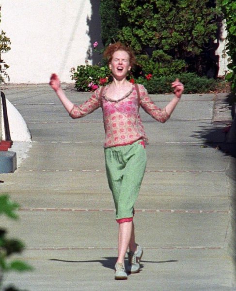 妮可基德曼和阿汤哥为什么分手