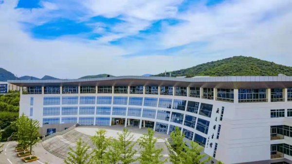 中国药科大学算不算名牌大学