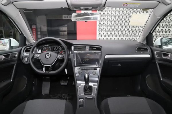 10万左右女士买什么车好