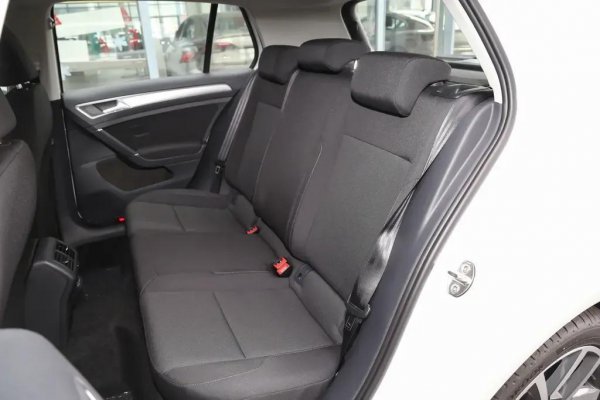 10万左右女士买什么车好