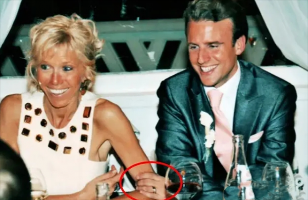 法国总统老婆比总统大几岁