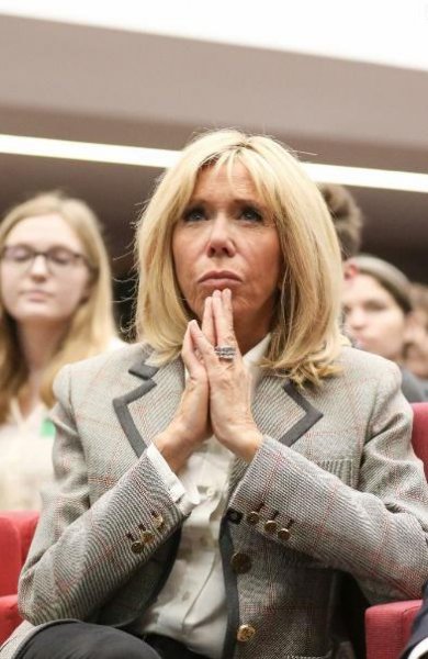 法国总统老婆比总统大几岁