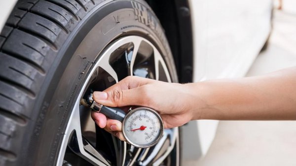 三万公里的车子需要保养什么