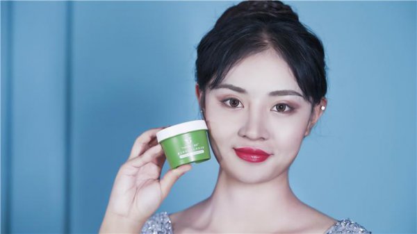 敷泥膜之前要补水吗