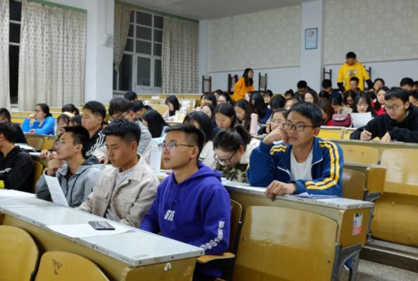 中国的大学分为几个档次