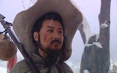 林冲打得过史文恭吗 水浒传林冲与史文恭到底谁更厉害