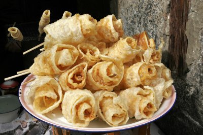 云南乳扇是什么样子 乳扇的由来及五种常见的吃法