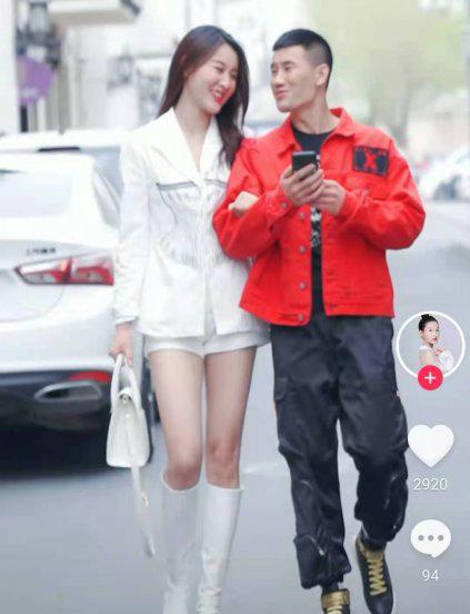 谢孟伟妻子郭珊珊介绍