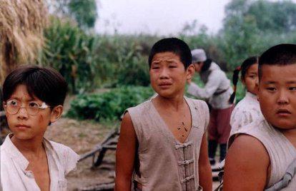 谢孟伟妻子郭珊珊介绍