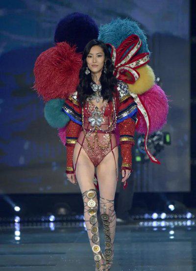 中国超模刘雯身高体重是多少