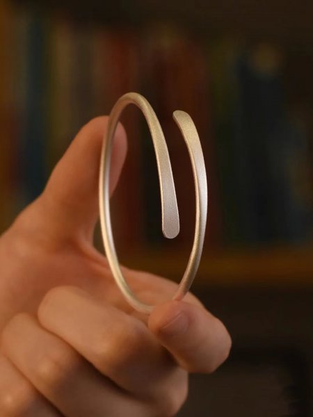 怎么看银手镯是真是假