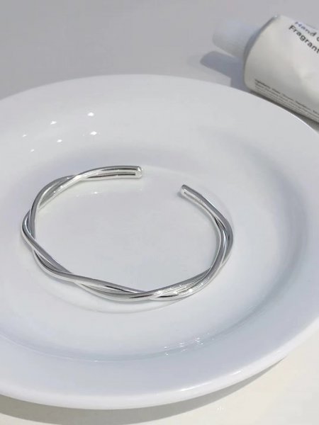 怎么看银手镯是真是假