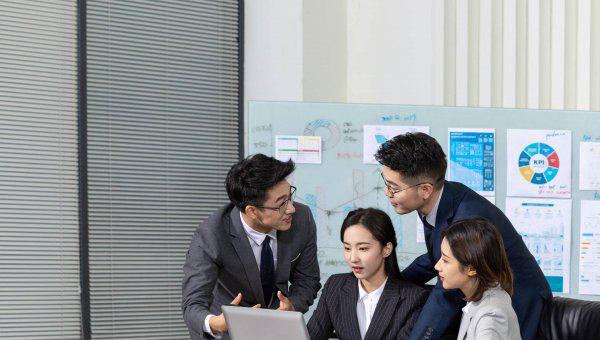 越是有能力的人越是受打压吗