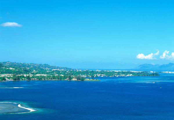 海水是什么颜色的