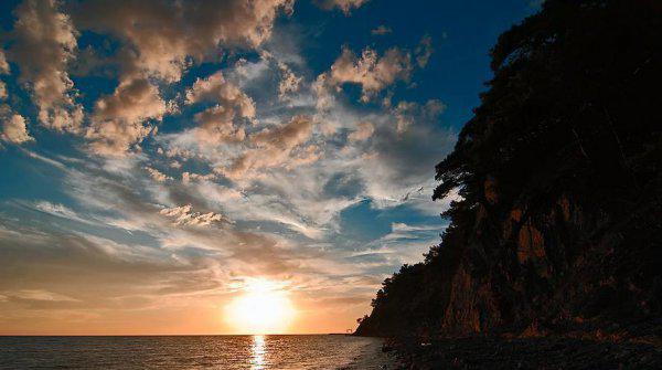 海水是什么颜色的