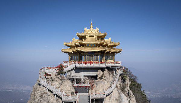 河南老君山在什么地方