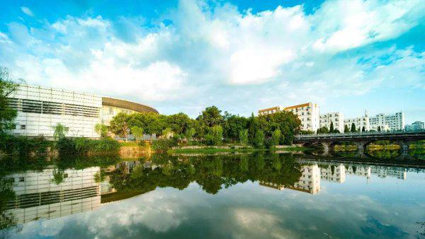 江苏师范大学属于低档大学吗