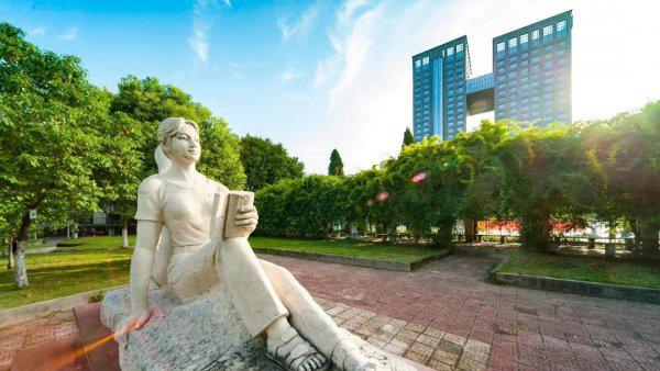 江苏师范大学属于低档大学吗