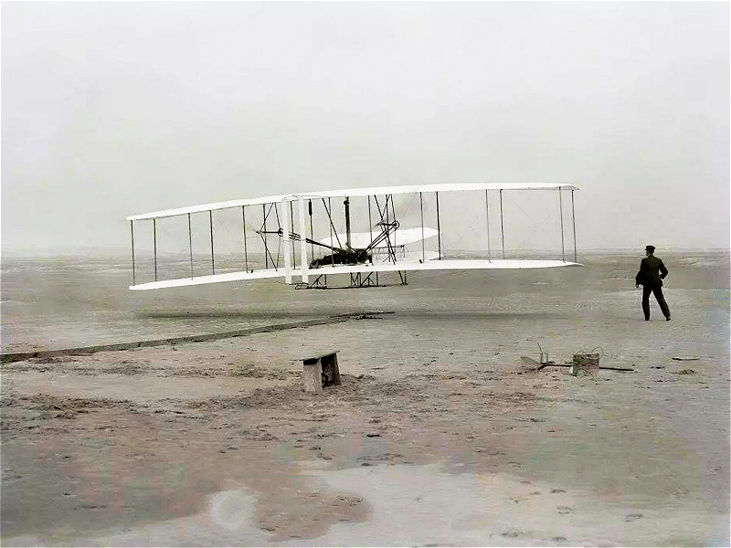 莱特兄弟发明飞机的故事