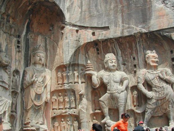 龙门石窟历史背景和故事