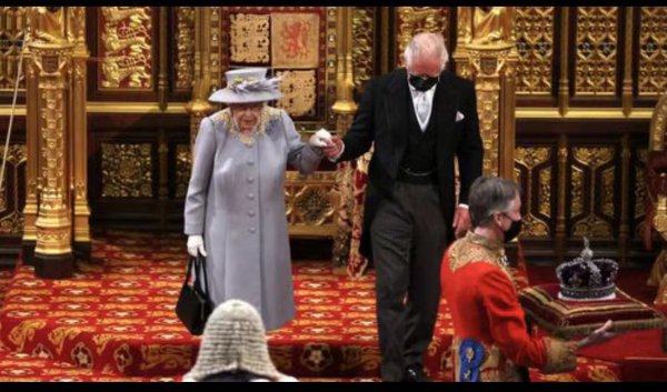 英国议会由哪三部分组成