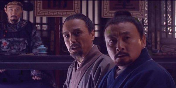 大明王朝杨金水为什么要装疯