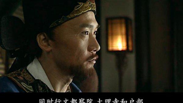 大明王朝杨金水为什么要装疯