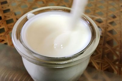 喝酸奶的最佳时间表 酸奶什么时候饮用对身体最好