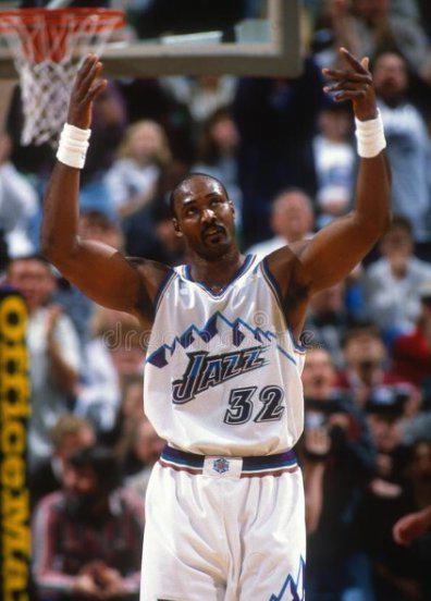 nba篮板榜历史排名前十