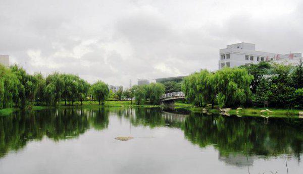 武汉工程大学是一本吗