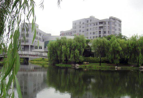 武汉工程大学是一本吗