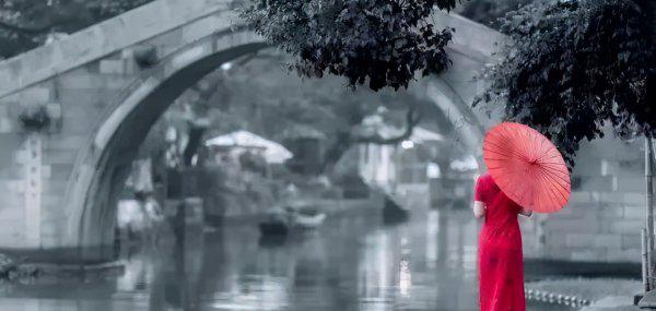 穿旗袍照相什么姿势好看