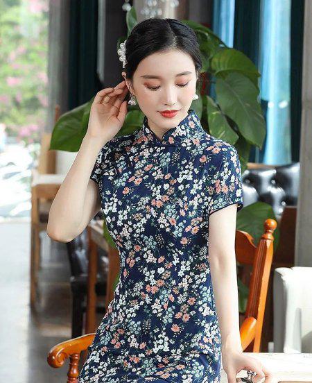 穿旗袍照相什么姿势好看