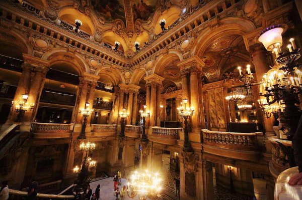 巴黎歌剧院在哪里位置