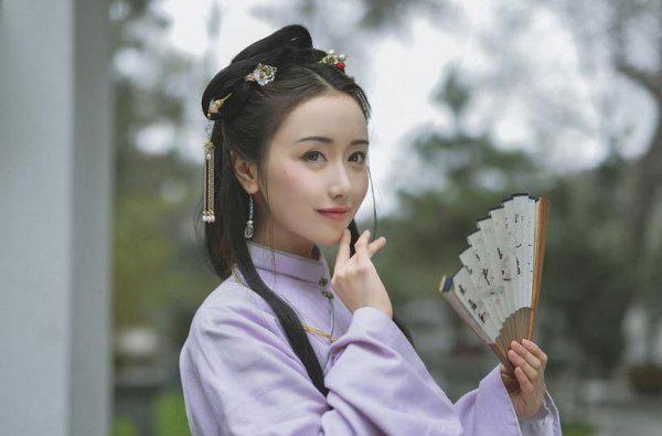 李香君是哪部作品中的人物