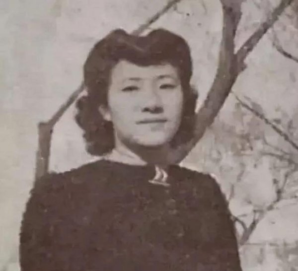 民国才女潘柳黛简介