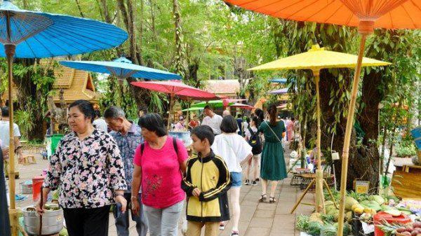 傣族泼水节的习俗有哪些