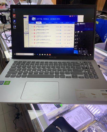 电脑重新装系统以后反而卡了是什么原因