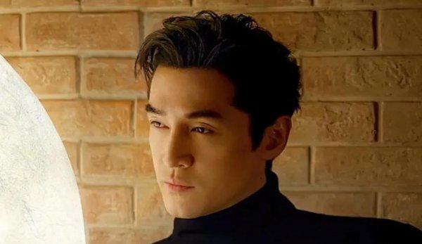 裴秀智李栋旭公开承认恋情